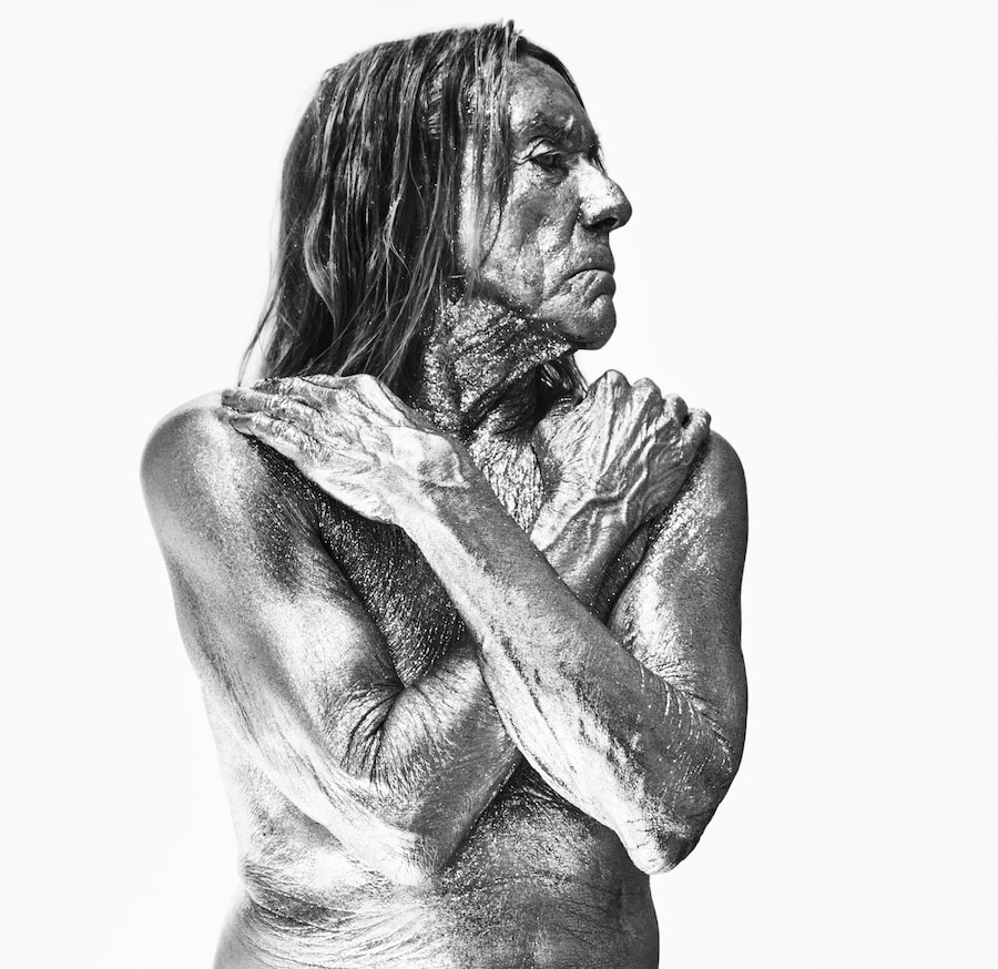 Pirelli&#39;s 2022 calendar: On the Road 01 0