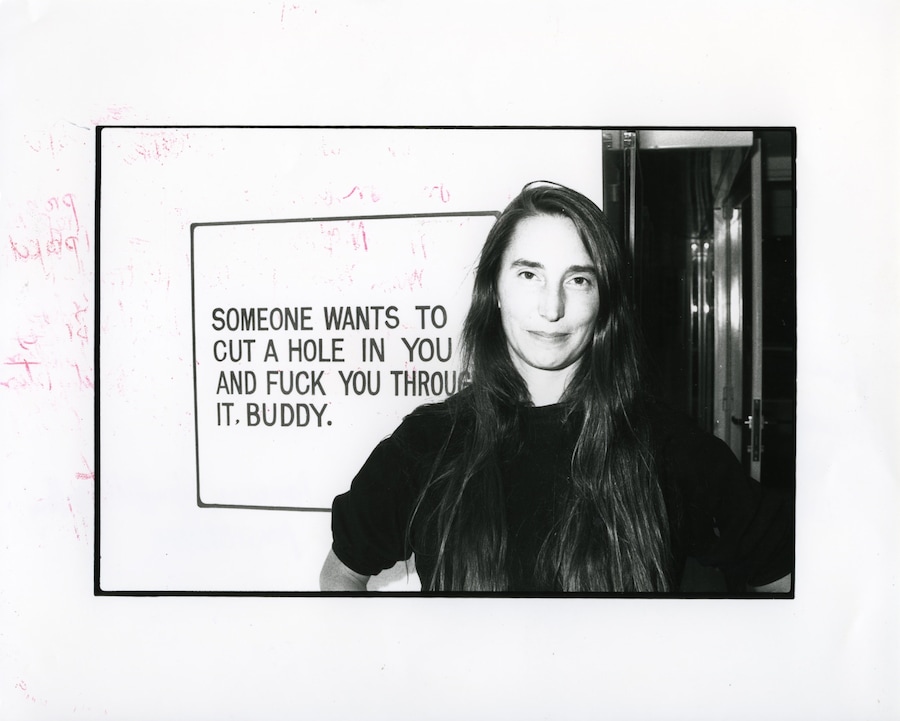 PortraitJennyHolzer 19