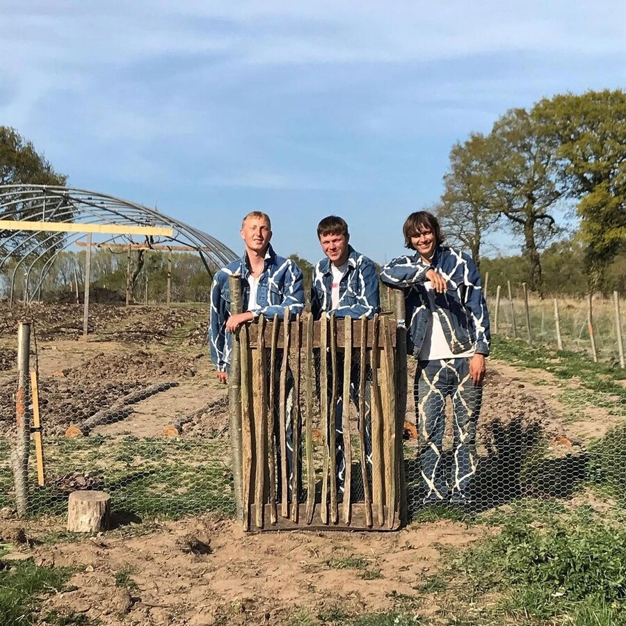 Richard Oxley sustainable label 0