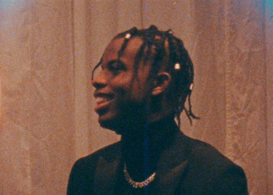 Lewis Khan_Leavers_Super 8_028_1 2