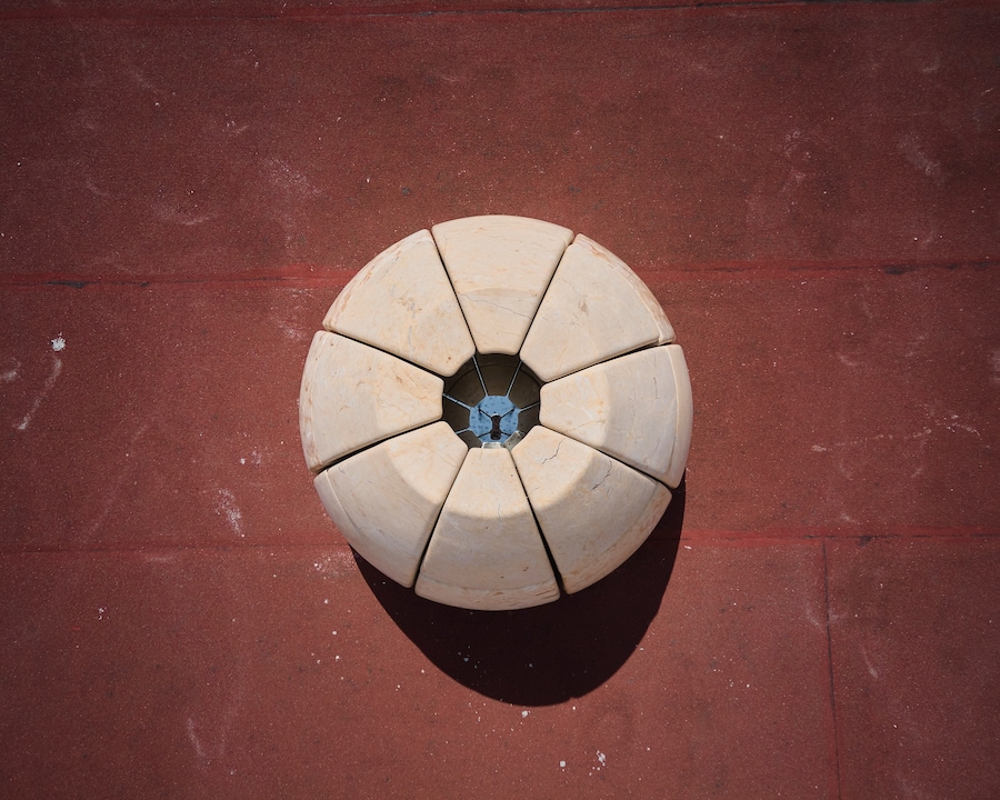 Adeline de Monseignat, “Tip” [2021] 8