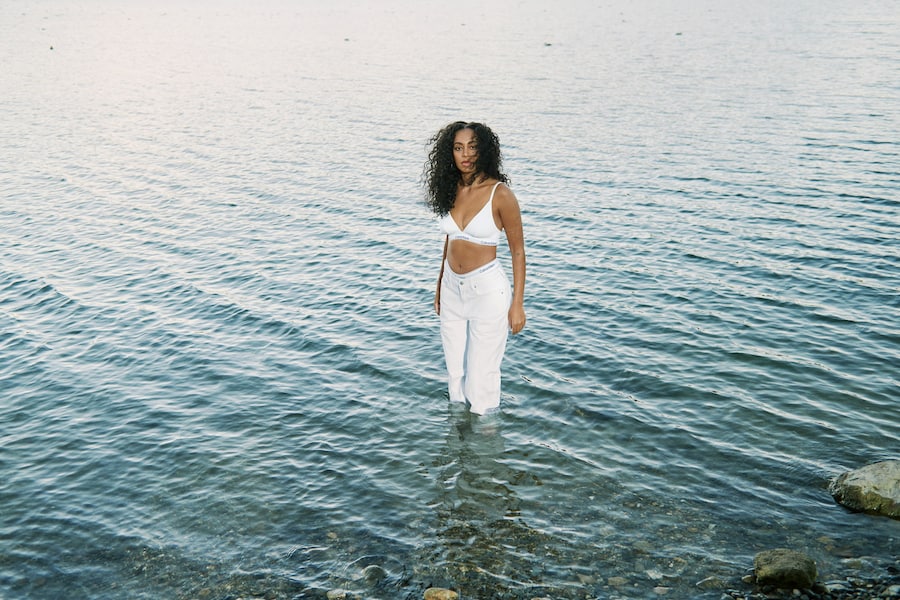 Calvin Klein SS22 campaign, Solange 0