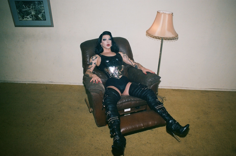 Violet Chachki – Perfect Girl 0