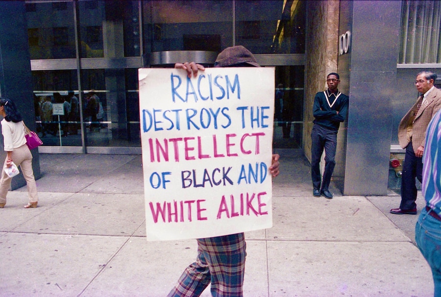 Jamel Shabazz, “Sign of the time” (1981) 39