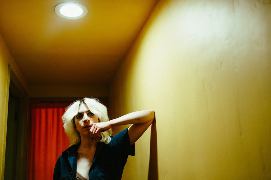 Natalia Neuhaus, Burlesque Mon Amour (2022) 11