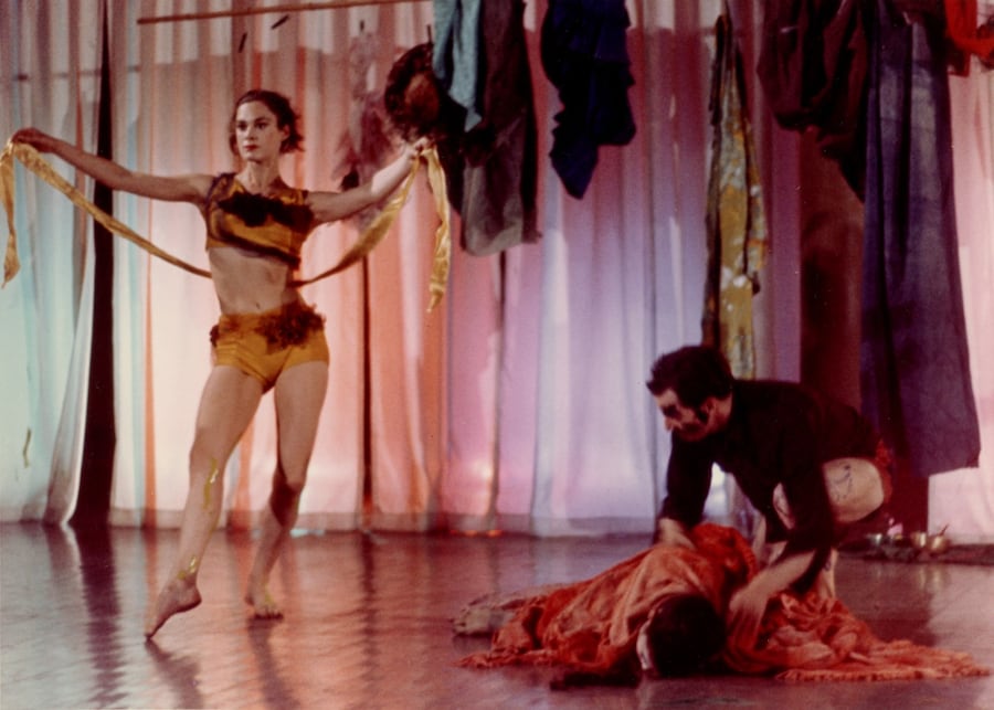 Carolee Schneemann, “Chromelodeon (4th Concretion)” (1963) 3