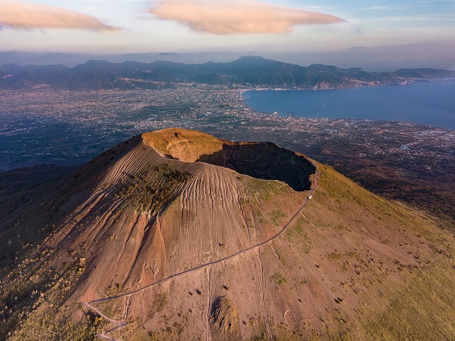 Mount Vesuvius volcano crater