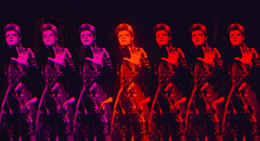 David Bowie Moonage Daydream 4