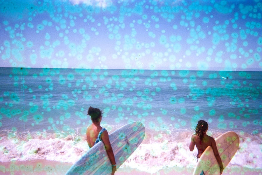 Gabriella Angotti-Jones, I Just Wanna Surf (2022) 3