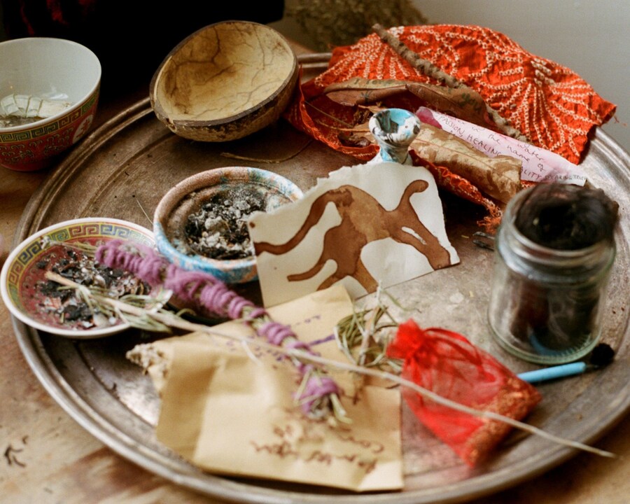 Create an Ancestral Altar 0