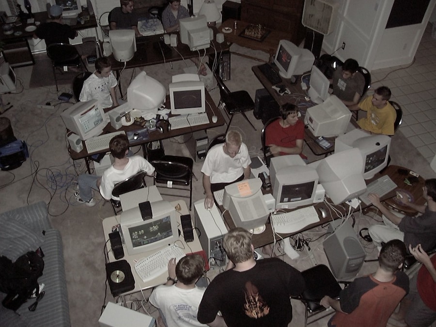 LAN-11 7