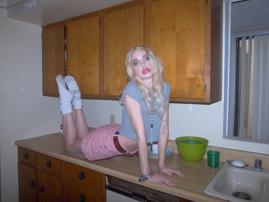 Stolenbesos Maya lobotomy chic dissociative 8