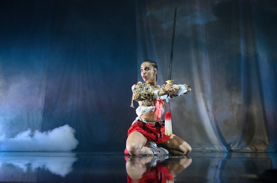 The Making of Magdalene fka twigs dazed fragrance 5