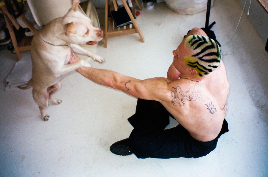 Max Heilbronn Trim buzzcut dyed hair 4