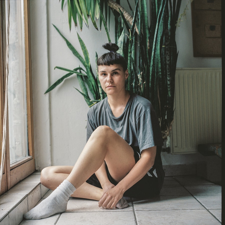 Zula Rabikowska, Nothing But a Curtain 6