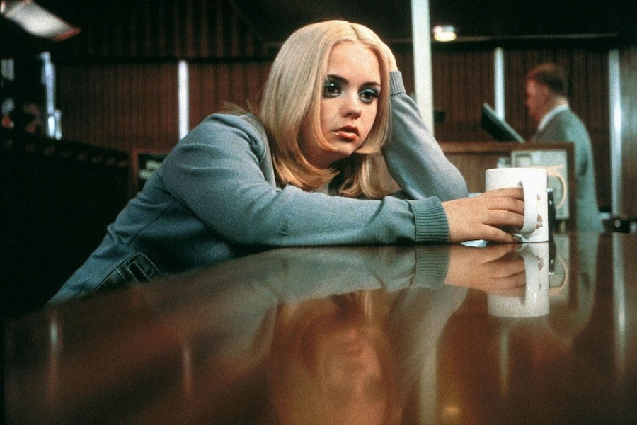 Buffalo 66 blue eyeshadow 14