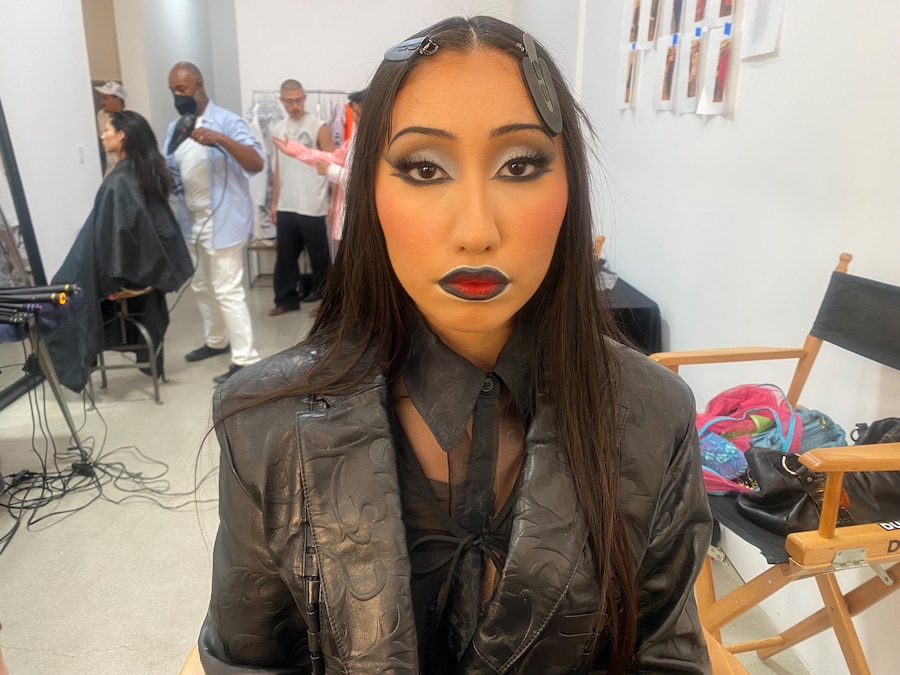 Selena Ruiz make-up artist 9