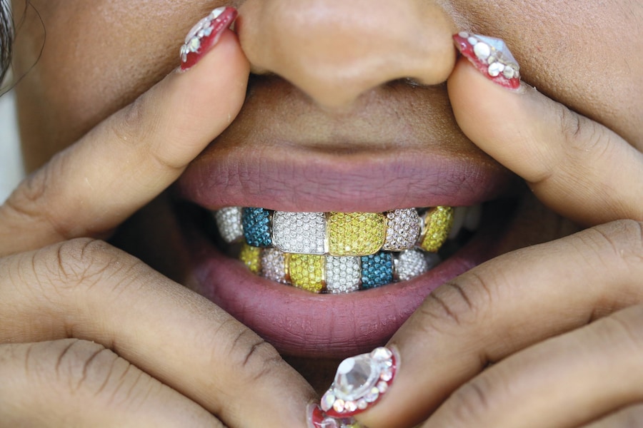 MOUTH FULL OF GOLDS IDEA Eddie plein 6