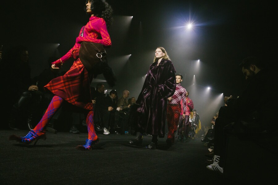 Burberry AW23 5