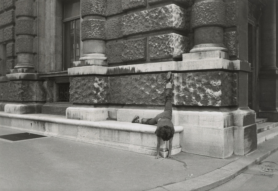 VALIE EXPORT, “Anfügung” (1976) 1