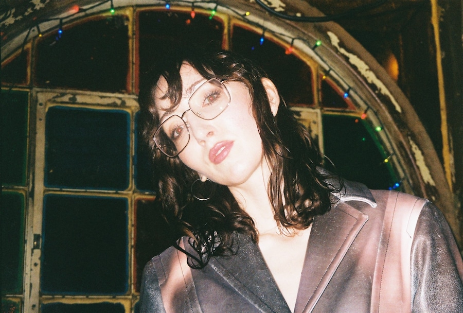 JESSICA WINTER 11 by Daisy Jones 7