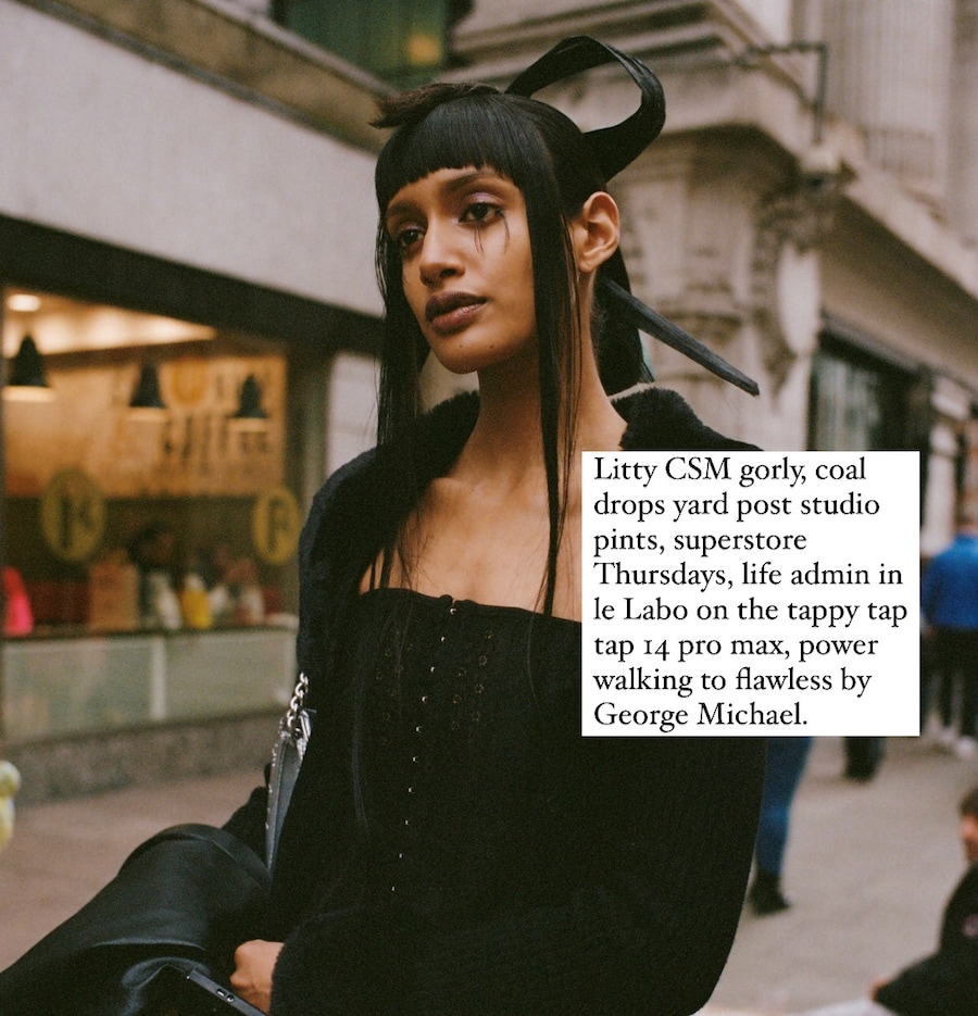 @socks_house_meeting spoofs the AW23 crowd 5