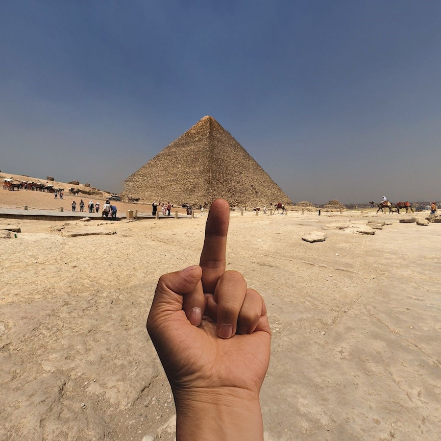 Middle Finger by Ai Weiwei, Avant Arte 5