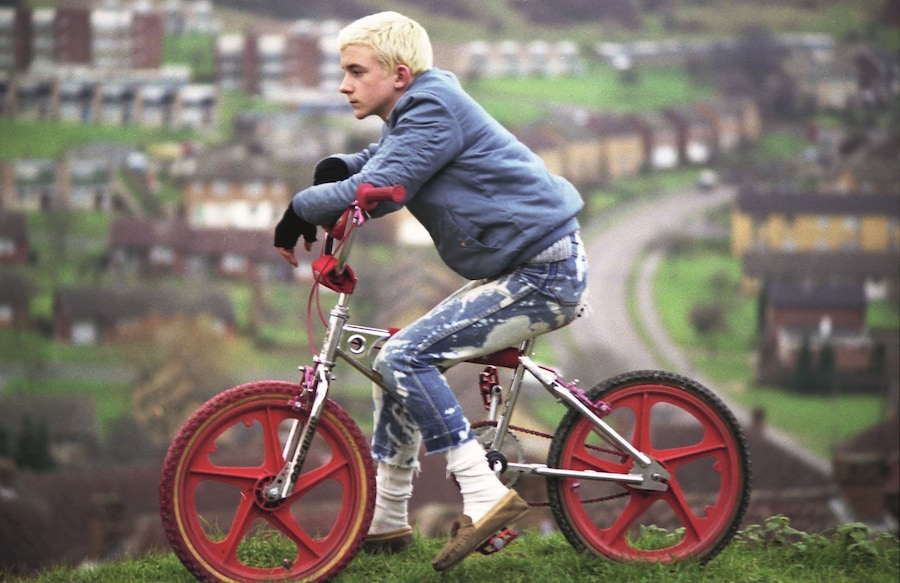 Gavin Watson, Skins 12