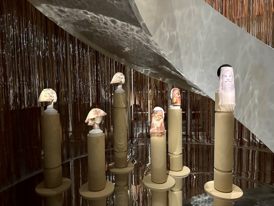 Des Cheveux et des Poils exhibition at the Mus&#233;e des Arts D&#233; 13