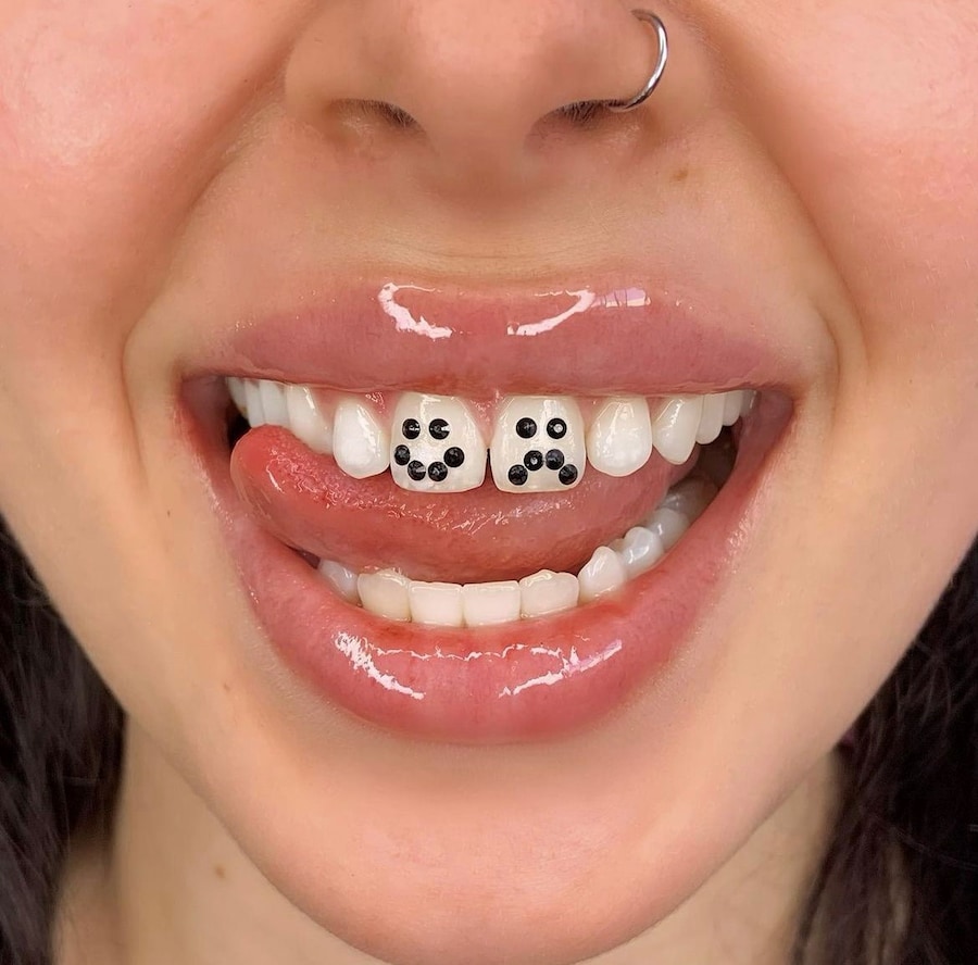 Tooth gems by Graciella Masterton 9