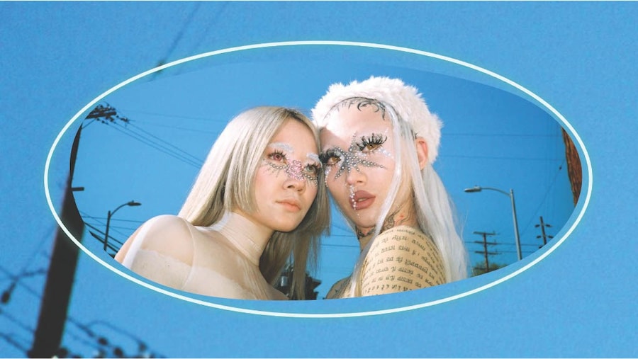 Siren sisters Miriam Marlene Waldner Odie Senesh 19