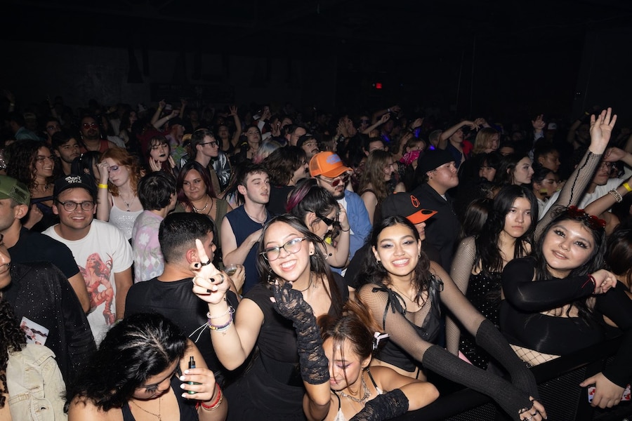 Heav3n queer club night LA feat. Chloe Cherry 9