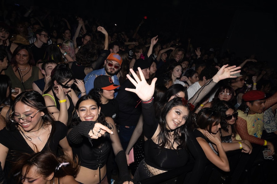 Heav3n queer club night LA feat. Chloe Cherry 10