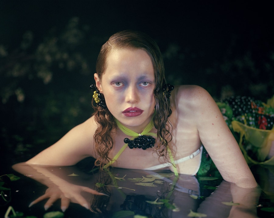Swamp Sirens Scarlett Carlos Clarke Grace Ellington 10