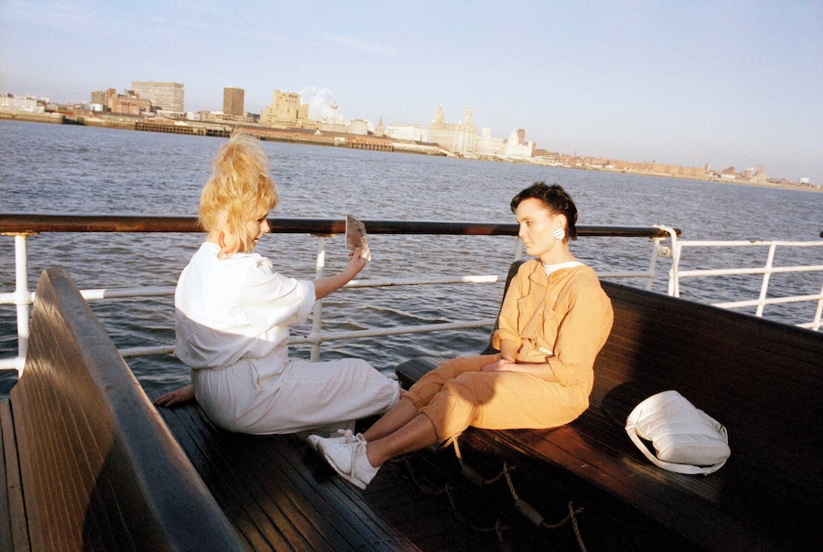 Tom Wood, &quot;Mirror Mersey&quot; (1989) 19