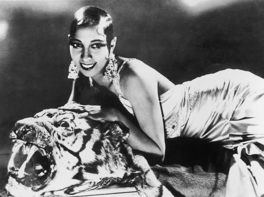 Josephine baker smokey eye makeup 1
