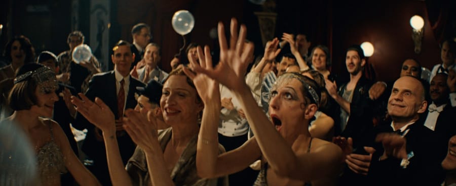  Crowd in the Eldorado 5