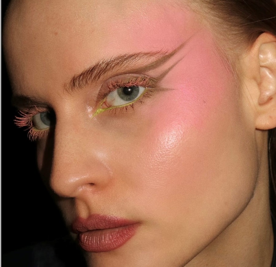 Grace Sinnott makeup artist beauty 6