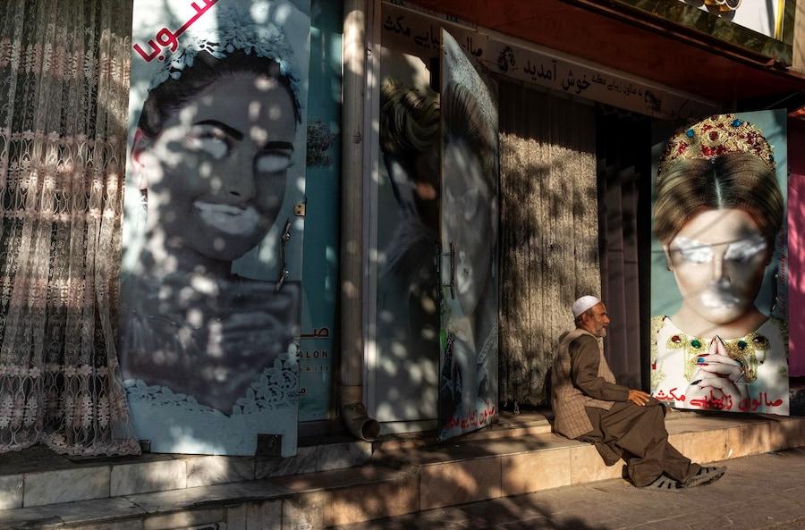 Beauty salons in Afghanistan 5