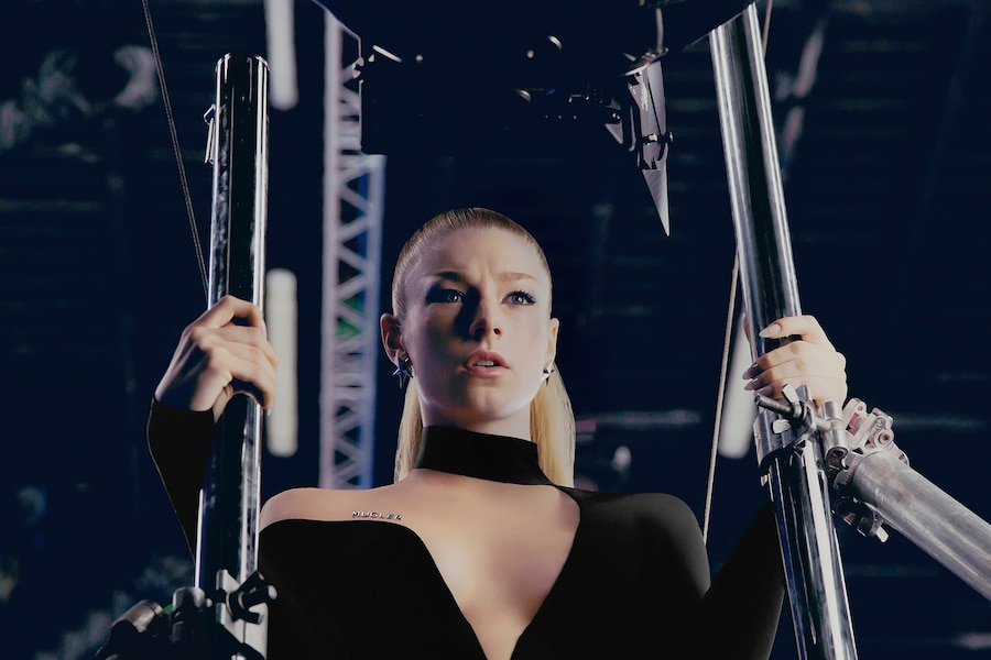 BTS of Hunter Schafer for Mugler Angel Elixir 5