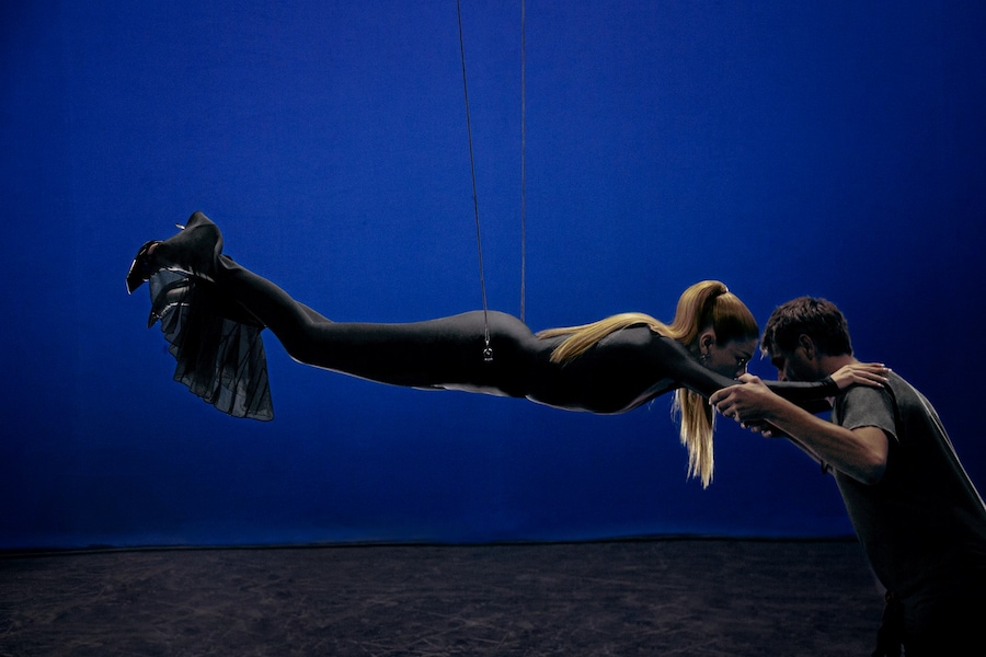 BTS of Hunter Schafer for Mugler Angel Elixir 15