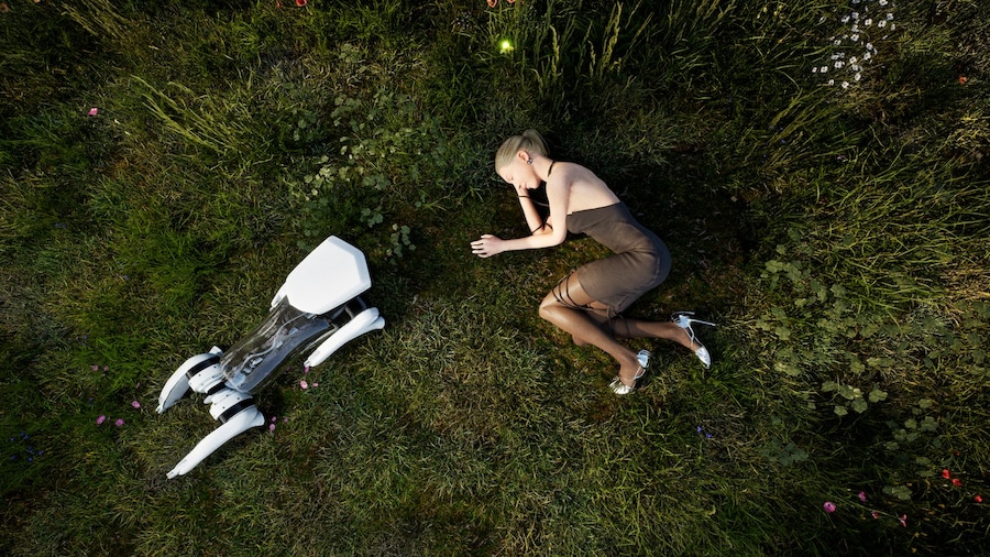 Coperni AW23 campaign 09 8