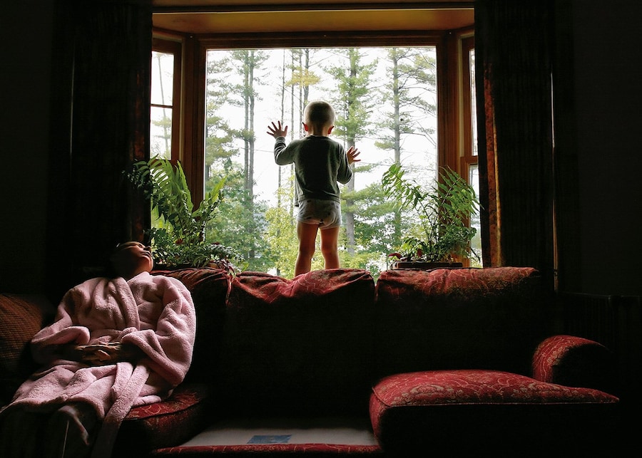 EJ in the window, 2006 Preston Gannaway 1