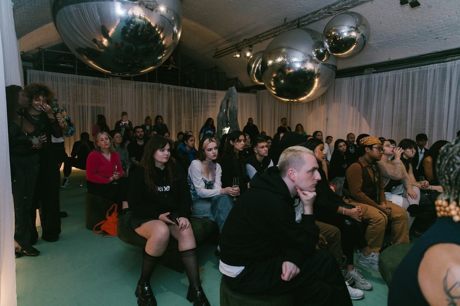 DazedxHinge_Oct23_CrisFragkou_103 39
