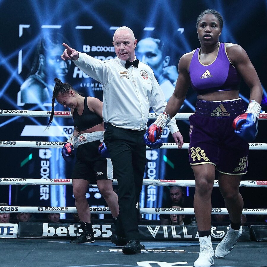 Caroline Dubois 18