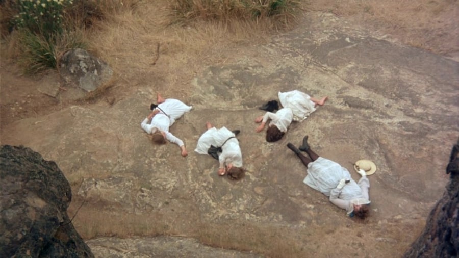 Picnic at Hanging Rock (1975) 11