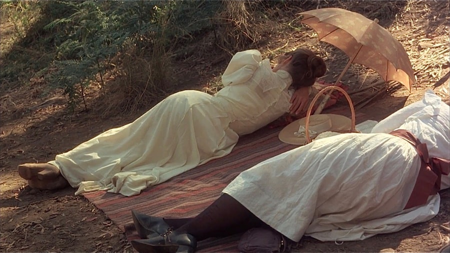 Picnic at Hanging Rock (1975) 13