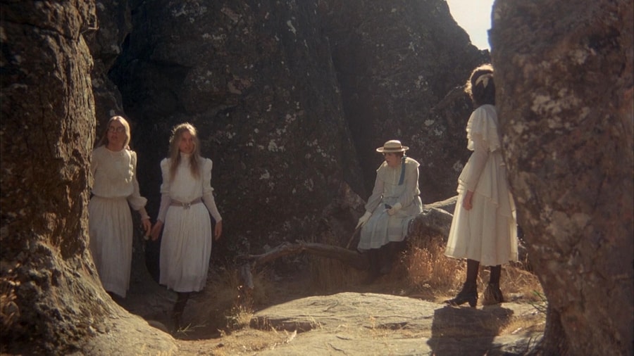 Picnic at Hanging Rock (1975). Film still 15