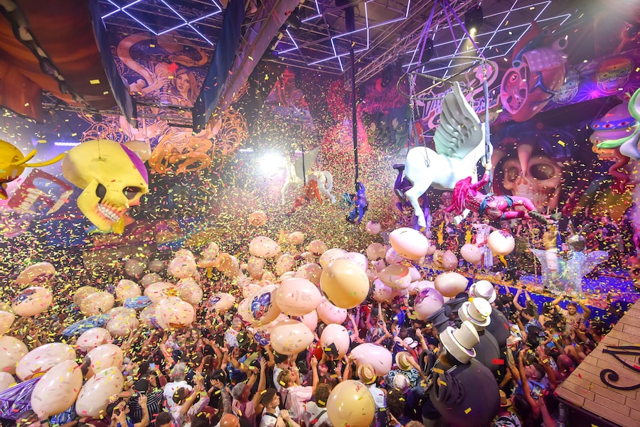 Elrow x Amnesia closing party 14