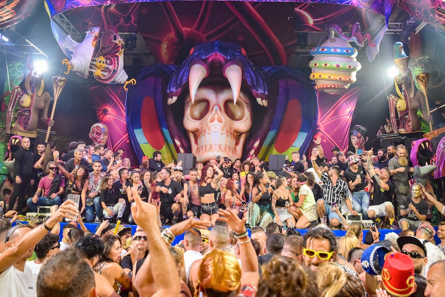 Elrow x Amnesia closing party 29